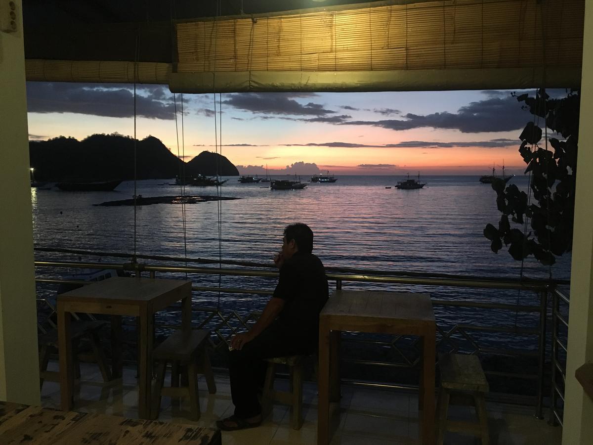 Bajo Sunset Hostel Labuan Bajo Exterior foto
